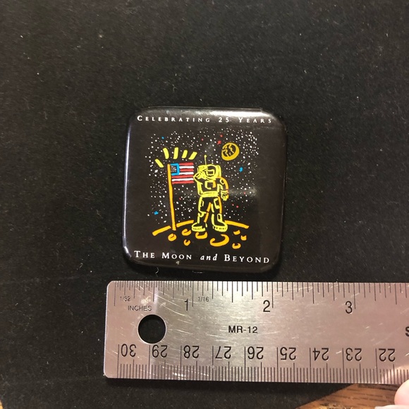 NASA Celebrating 25 Years the Moon and Beyond button 1994 - Picture 4 of 4